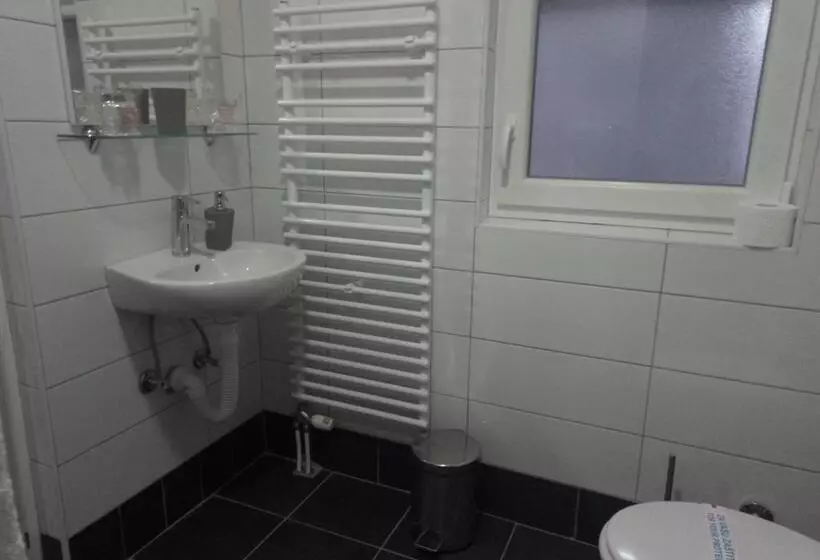 پانسیون Apartments&rooms Mido