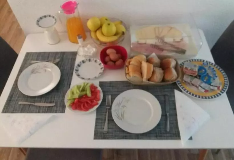 پانسیون Apartments&rooms Mido