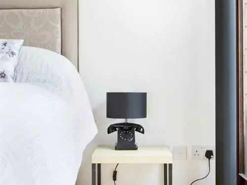 تختخواب و صبحانه The Arthouse