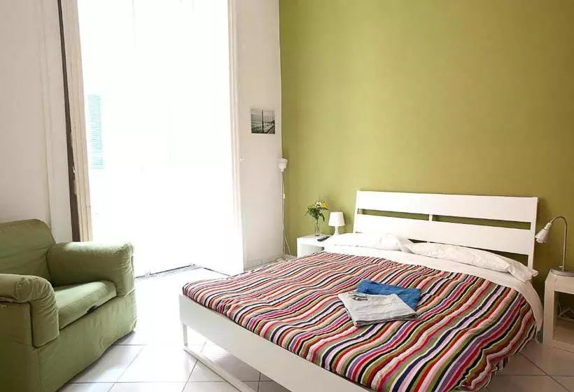 تختخواب و صبحانه Immagineazione Bed&Breakfast