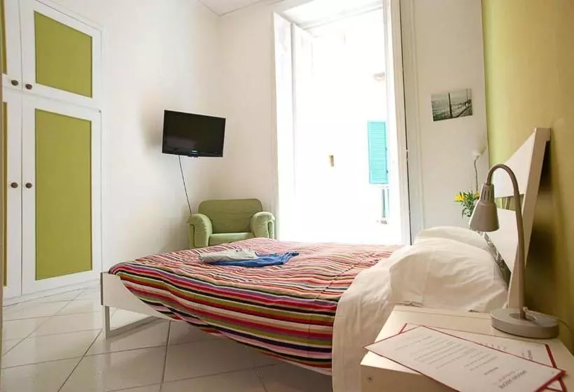 تختخواب و صبحانه Immagineazione Bed&Breakfast