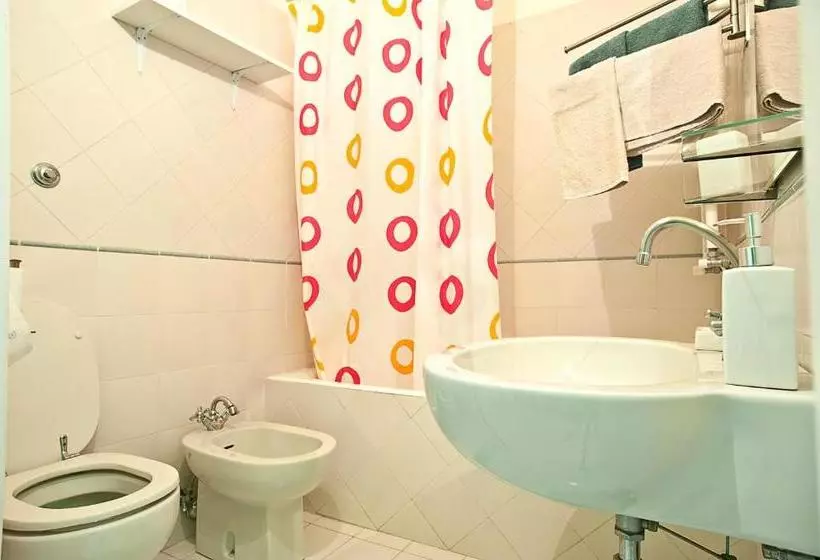 تختخواب و صبحانه Immagineazione Bed&Breakfast