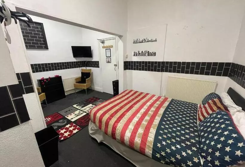 تختخواب و صبحانه Manhattan