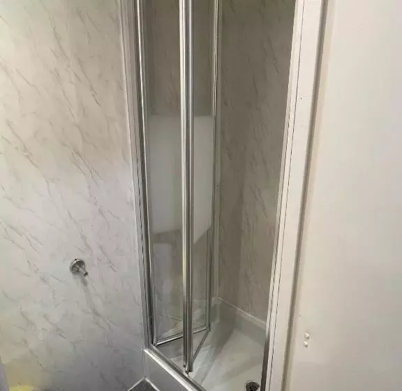 تختخواب و صبحانه Manhattan