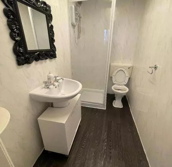 تختخواب و صبحانه Manhattan