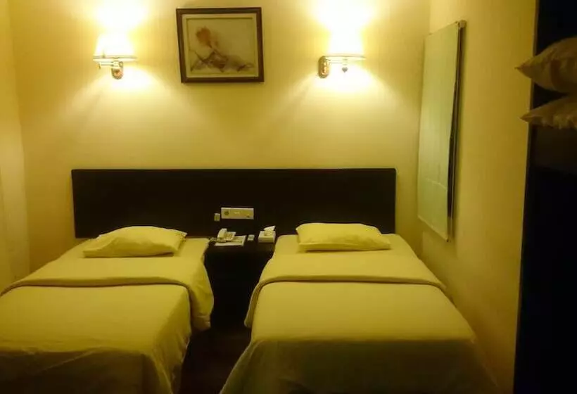 Szálloda Citi International Palang Merah