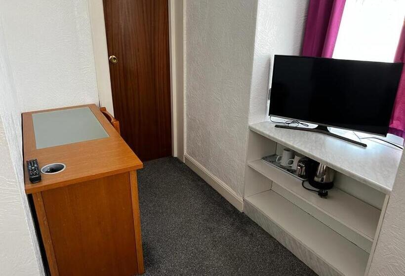 בית מלון כפרי Delton