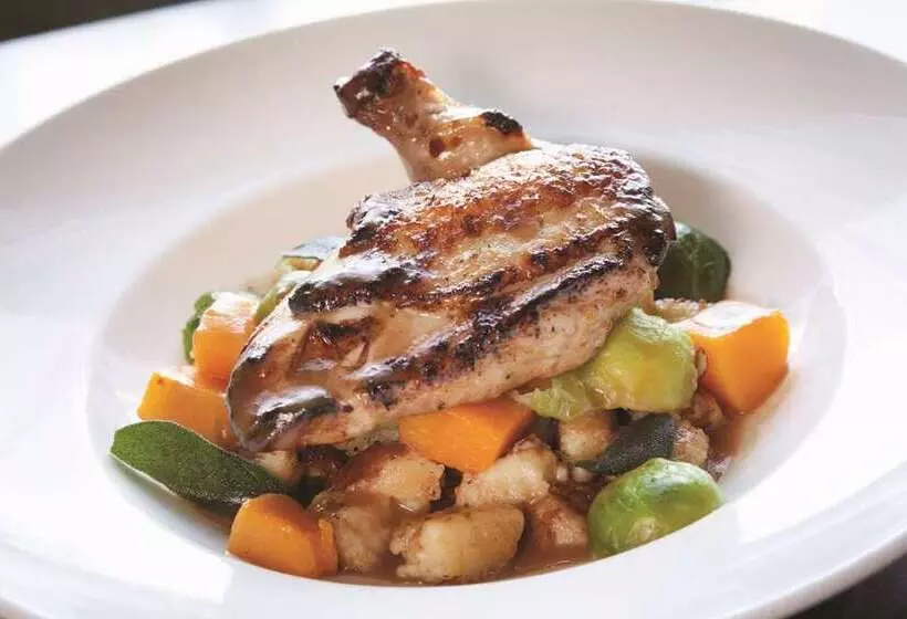 Отель Embassy Suites Portland/hillsboro, Oregon