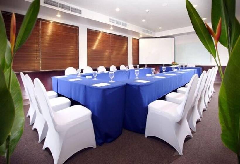 ホテル Horison Sagita Balikpapan