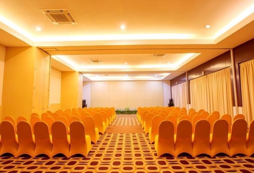 ホテル Horison Sagita Balikpapan