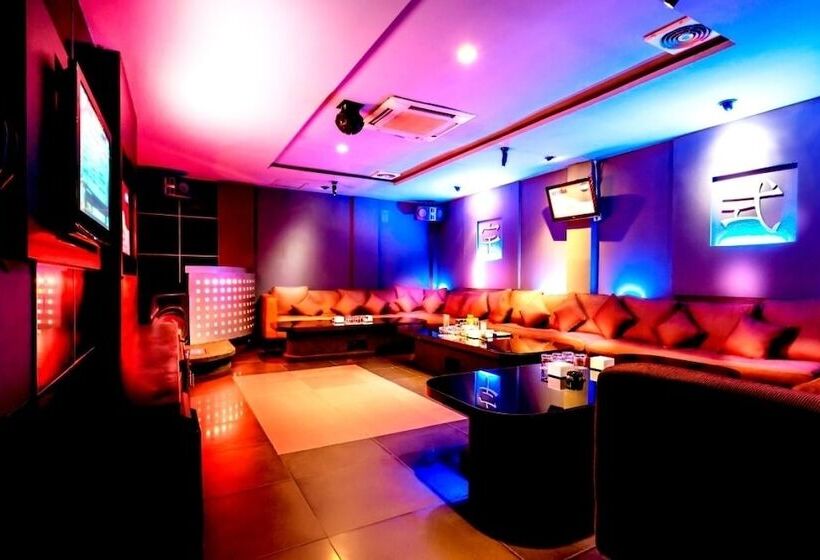 ホテル Horison Sagita Balikpapan