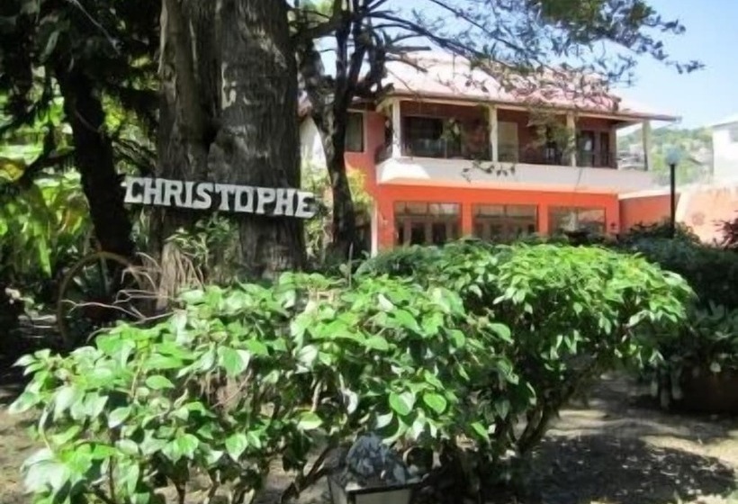 هتل Hôtel Du Roi Christophe