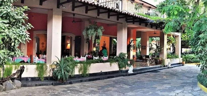 هتل Hôtel Du Roi Christophe