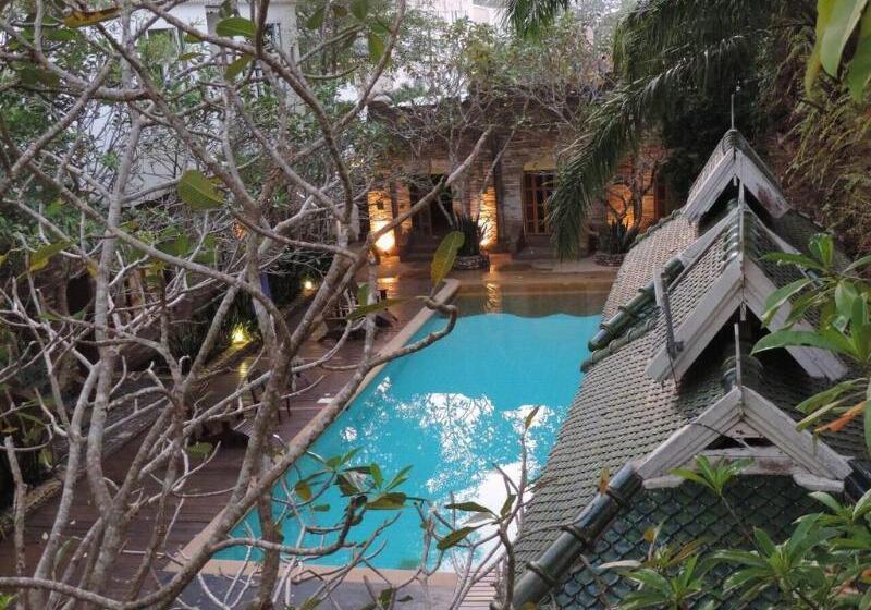 فندق Keereeta Resort