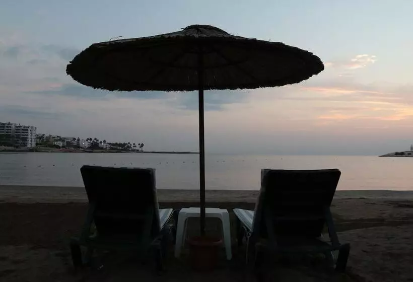 هتل Olbios Marina Resort