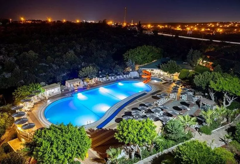 هتل Olbios Marina Resort