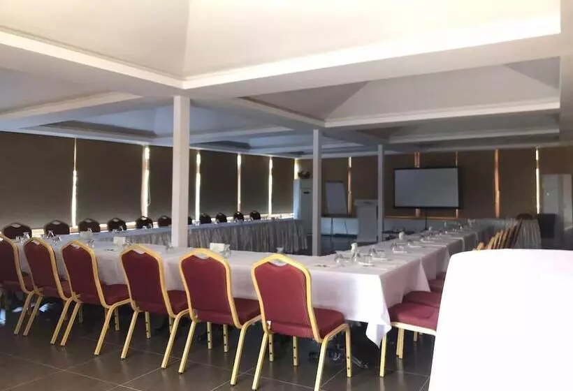 هتل Olbios Marina Resort