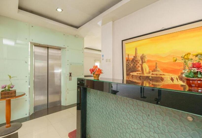 בית מלון כפרי Reddoorz @ Cikarang 2