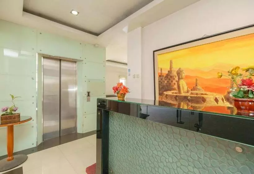 Hotelli Reddoorz @ Cikarang 2