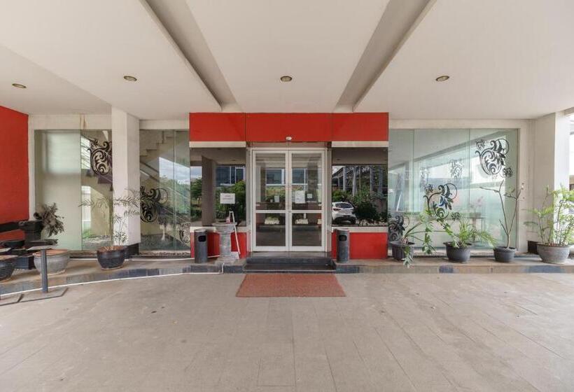 בית מלון כפרי Reddoorz @ Cikarang 2