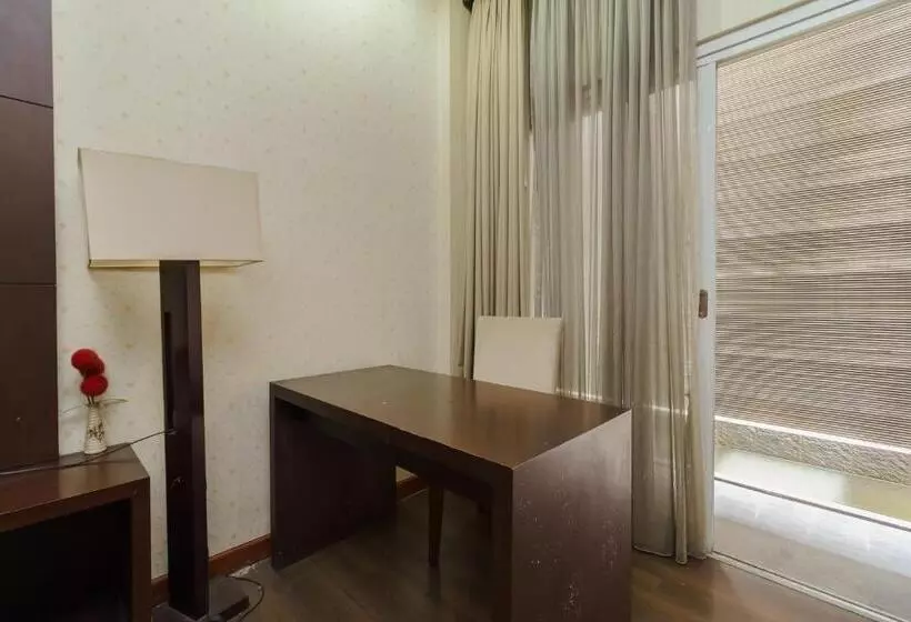 Hotelli Reddoorz @ Cikarang 2