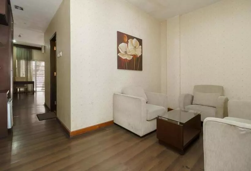 Hotelli Reddoorz @ Cikarang 2