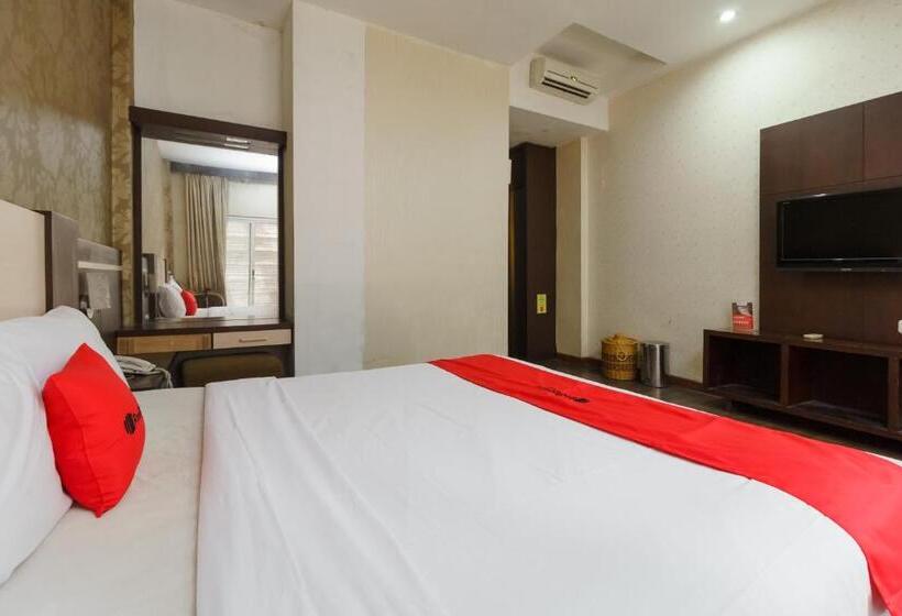 בית מלון כפרי Reddoorz @ Cikarang 2