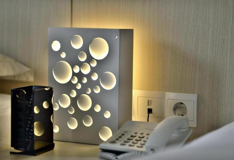 Zodiak Kebon Kawung By Kagum Hotels