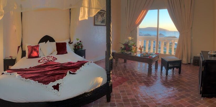 Palais Du Calife Riad Spa & Clubbing   Adults Only