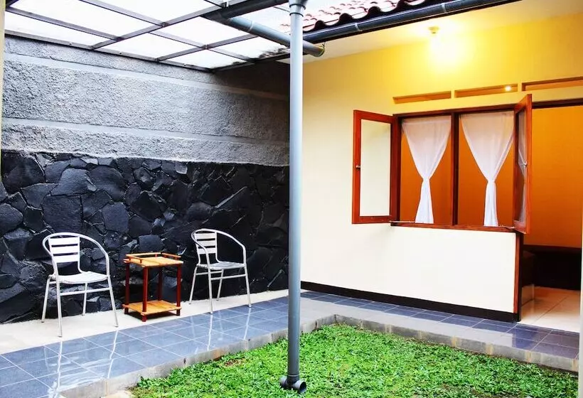 پانسیون De Orange Pasteur Guest House By Houseinbandung