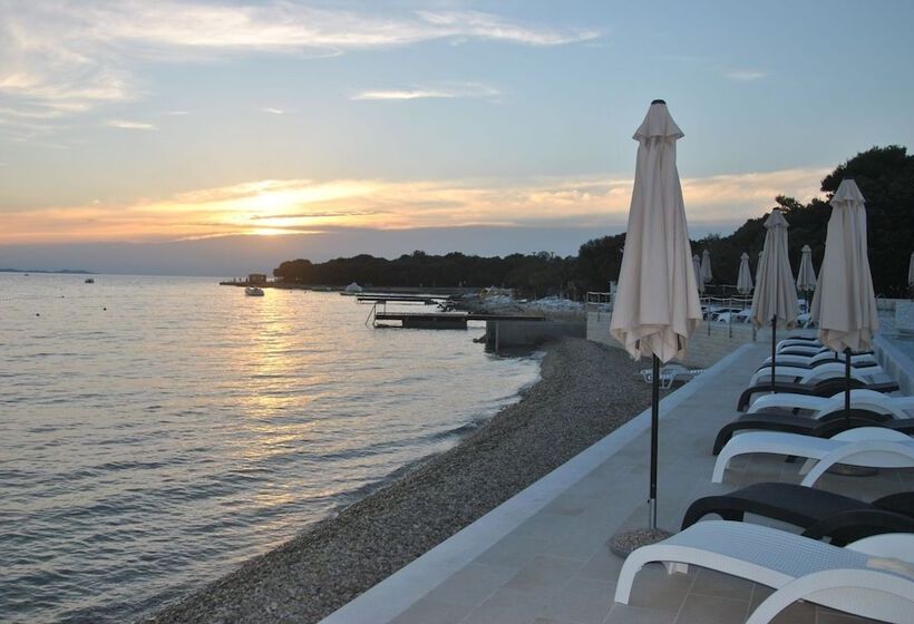 Sunnyside Apartments Petrčane