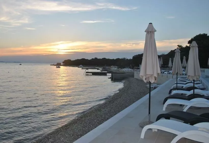 Sunnyside Apartments Petrčane