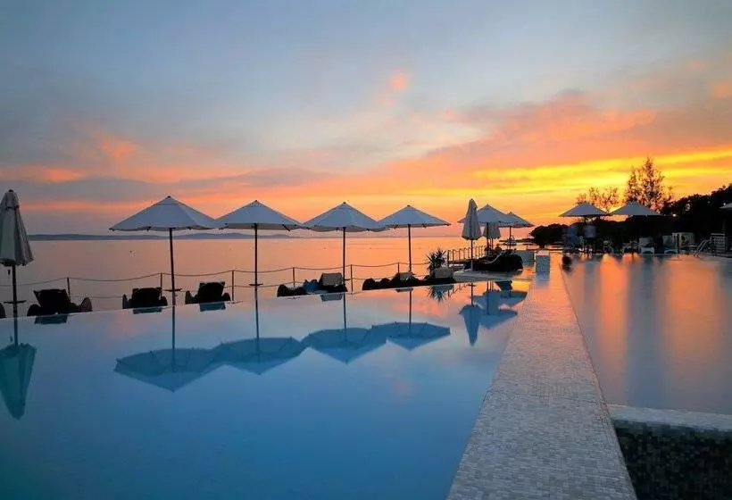 Sunnyside Apartments Petrčane