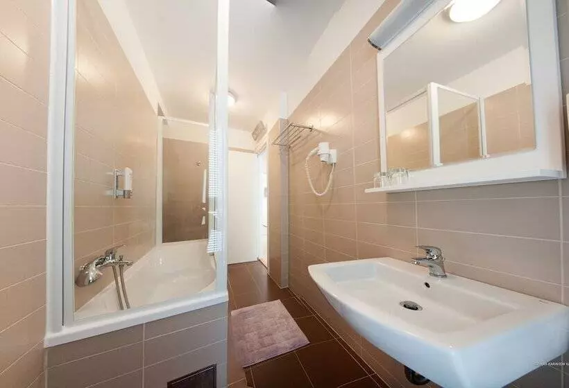 Sunnyside Apartments Petrčane