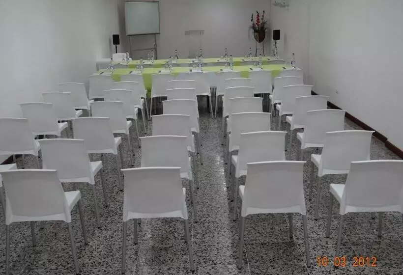 Hotelli Kamani Florencia