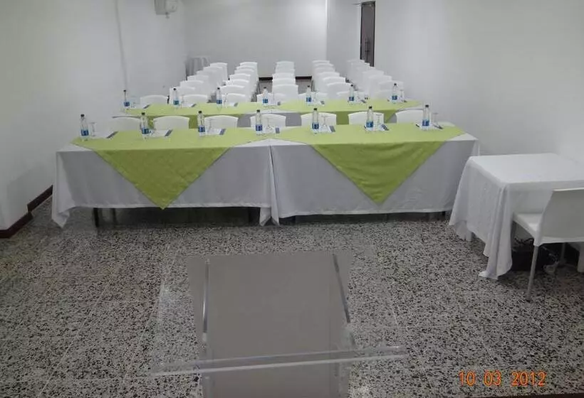 Hotelli Kamani Florencia