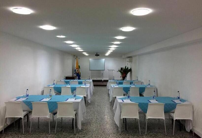 فندق Kamani Florencia