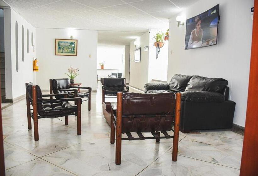 فندق Kamani Florencia