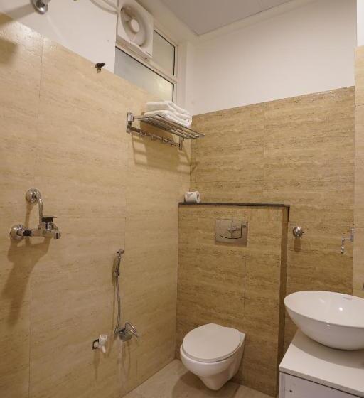 فندق The Connaught House Jaipur