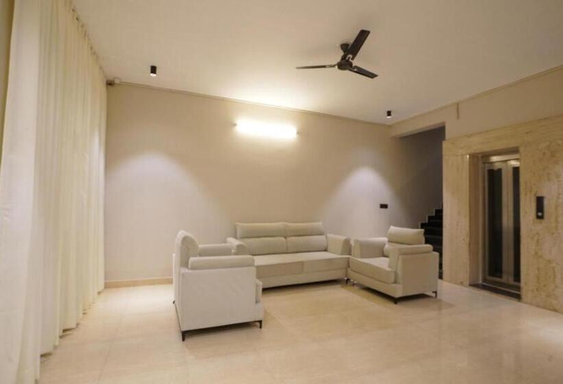 فندق The Connaught House Jaipur