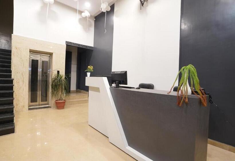 فندق The Connaught House Jaipur