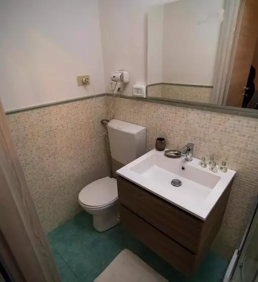 تختخواب و صبحانه Le Stanze Dei Ghibellini