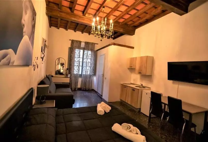 تختخواب و صبحانه Le Stanze Dei Ghibellini