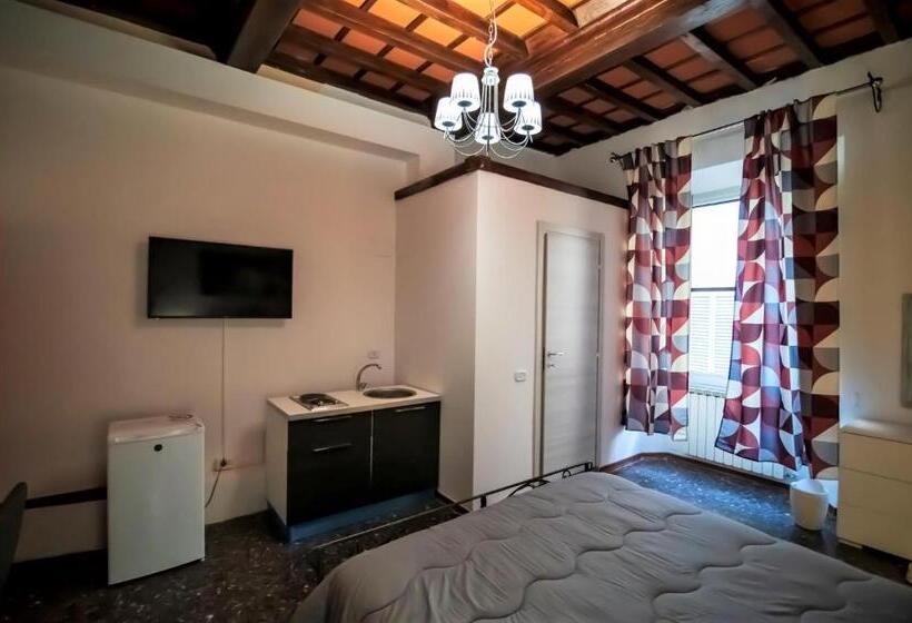 تختخواب و صبحانه Le Stanze Dei Ghibellini