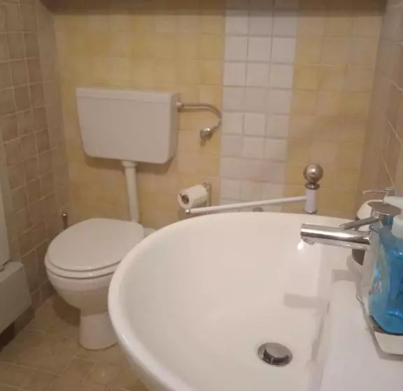 Aamiaismajoitus (B&B) Villa Rosanna