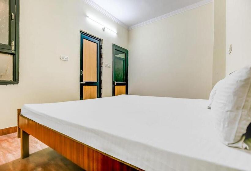 ホテル Spot On 702750 Sunrise