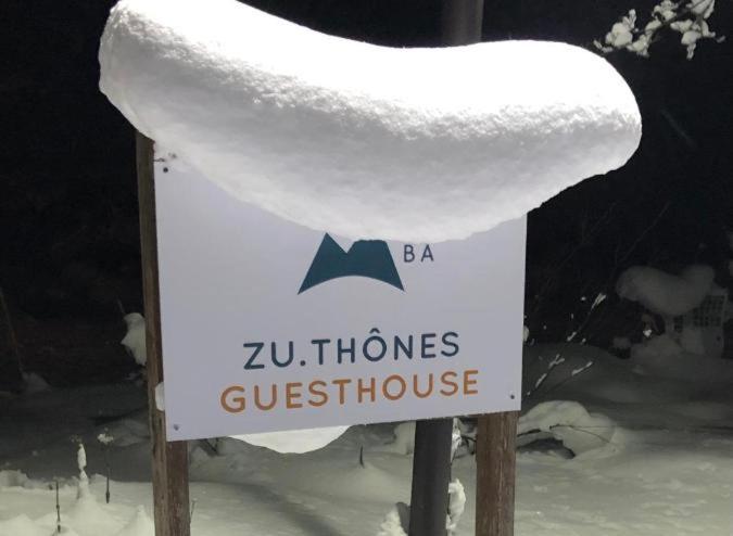 Bed and Breakfast Guest House Zu Thones Hakuba