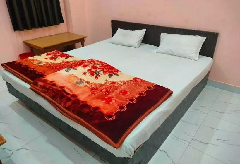 Hotel Dev Inn Ayodhya