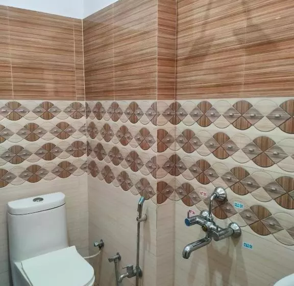 Hotel Dev Inn Ayodhya