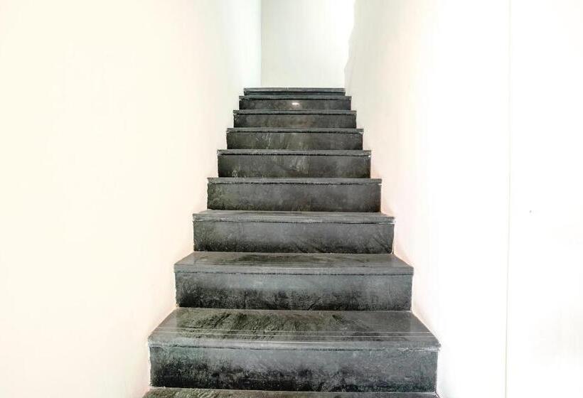 فندق Fabexpress Green View   Powai Lake